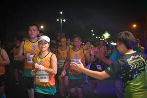 BIB: 2020, 26824
                            <button type="button" onclick="openModal(9885383)" class="btn btn-primary btn-sm float-right btn-popup" data-toggle="modal" data-target=".modal-high-quality">
                        <i class="fas fa-shopping-cart"></i> Add to Cart
                    </button>
                                            <button type="button" onclick="isThisMe(9885383, true)" class="btn btn-success btn-sm float-right btn-popup btn-isme hidden" data-toggle="tooltip" data-placement="bottom" title="นี่คือรูปของคุณใช่ไหม คลิกที่นี่เพื่อเอาเข้าอัลบั้ม">
                        <i class="fas fa-plus"></i> Add to album
                    </button>
                    <button type="button" onclick="isThisMe(9885383, false)" class="btn btn-warning btn-sm float-right btn-popup btn-isnotme hidden">
                        <i class="fas fa-ban"></i> Remove from album
                    </button>